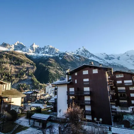 公寓 Au Pied Des Pistes Avec Superbe Vue Et Parking Prive - Fr-1-343-217 *