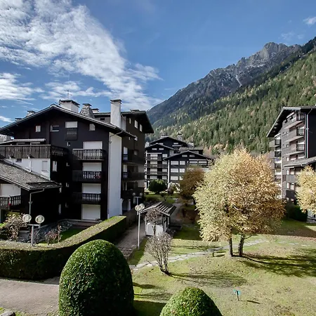 Au Pied Des Pistes Avec Superbe Vue Et Parking Prive - Fr-1-343-217 霞慕尼